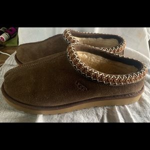UGG Tasman Slipper Size 8